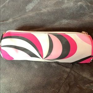 Makeup bag